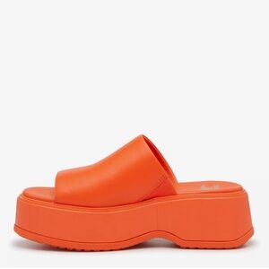 SOREL Dayspring Platform Slide Sandals